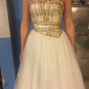 Prom dress